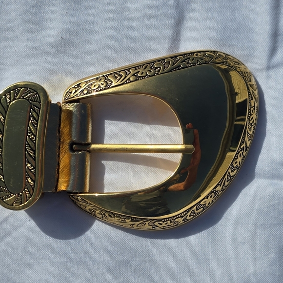 Vintage Captiva Metallic Gold Braided Leather Large Gold Toned Buckle Medium - Picture 12 of 13